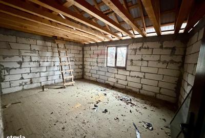 Casă cu 4 camere în Bolotești - 2