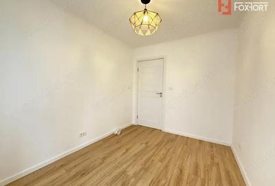 Apartament cu 4 camere semidecomandat în Cetății - 16