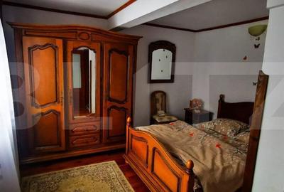 Casă cu 4 camere în Central - 4