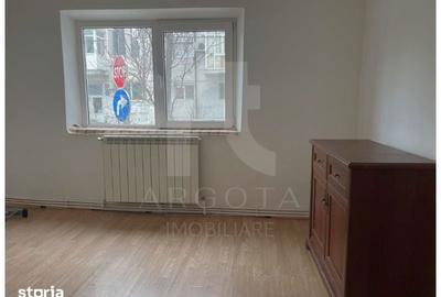 Apartament cu 2 camere în Broșteni