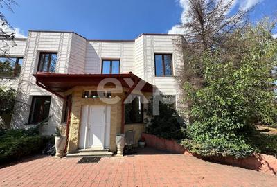 Vila de vanzare Pipera- Drumul Negru - 2500 mp teren - 2