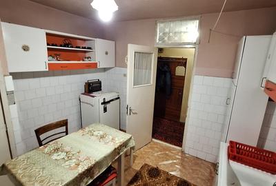 !! Matei Basarab..3 Camere...et 1 ...bloc anvelopat - 2