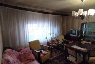Apartament cu 2 camere semidecomandat în Complex Studențesc - 2
