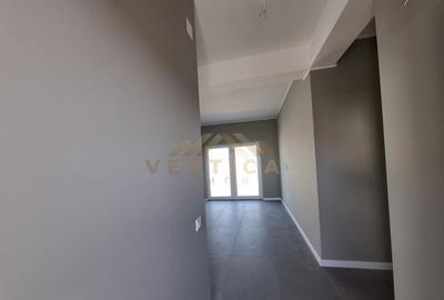 Casa de vanzare la 700 m. de bld principal. - 3