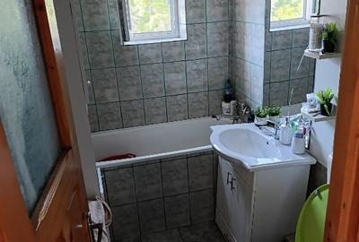 Apartament cu 3 camere decomandat în Tomești - 7