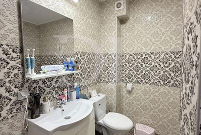 Apartament cu 3 camere semidecomandat, mobilat în Florești - 14