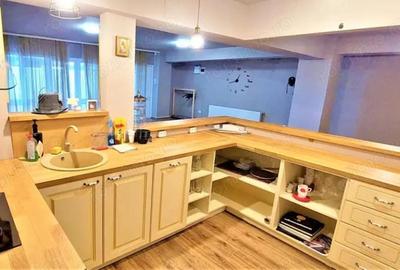 Spațiu comercial, de 92 mp, în Tomis Nord - 2