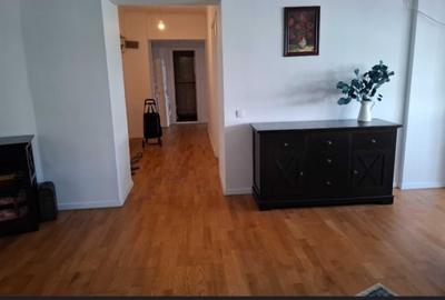 Apartament 3 camere| 2 lifturi| 2 Bai. - 4