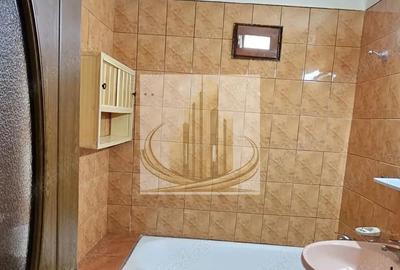 Apartament cu 3 camere decomandat în Lunei - 5