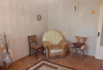 Apartament cu 3 camere decomandat în Barieră - 20