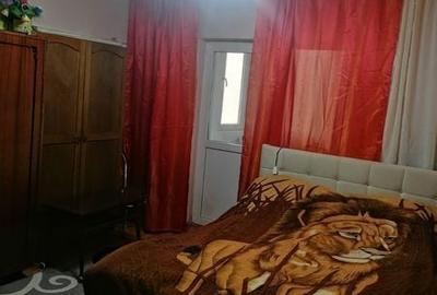 Apartament cu 3 camere decomandat în Central - 4