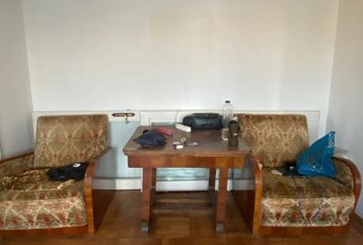 Apartament cu 3 camere semidecomandat în Sud - 3