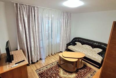 Apartament cu 2 camere decomandat în Calea București - 2