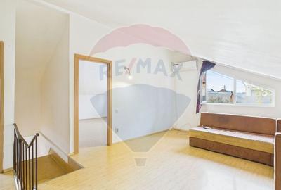 Casă individuală cu 6 camere cu Teren 252 Mp în Est - 14