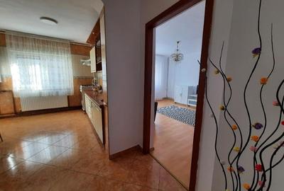 Proprietar,apartament 3 camere - 13 Septembrie/ centrala proprie/0 comision - 2