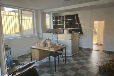 Spațiu comercial, de 220 mp, în Corunca - 2