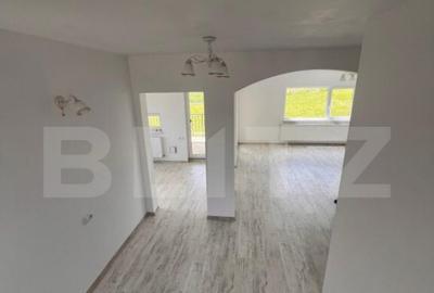 Casă cu 4 camere cu Teren 155 Mp în Central - 7