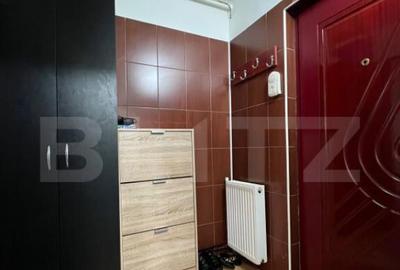 Garsoniera de vanzare, decomandata , zona Micro 3 - 2