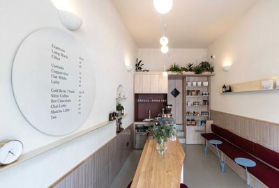 Spațiu comercial, de 21 mp, în Central - 7