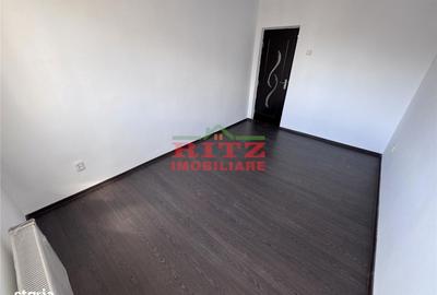 Apartament cu 4 camere decomandat în Crișan - 12