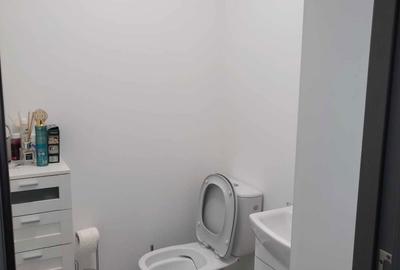 Casă cu 4 camere în Central - 1