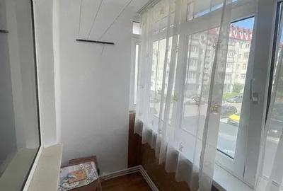 Apartament cu 3 camere semidecomandat în Ostroveni - 4