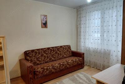 Apartament cu 2 camere decomandat în Micro 19 - 12