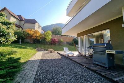 Vila superba de inchiriat ultracentral Brasov - 29