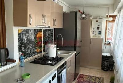 Apartament cu 2 camere decomandat în Olteniței - 11