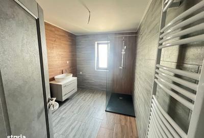 Apartament cu 4 camere decomandat în Central - 3