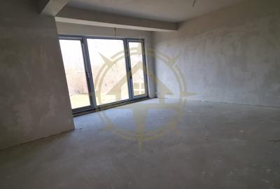 Casă cu 4 camere cu Canalizare în Central - 8