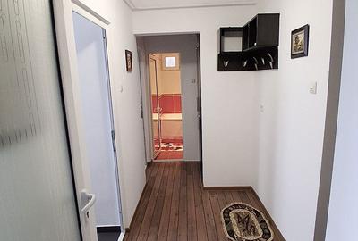 Apartament cu 2 camere decomandat în Micro 19 - 3
