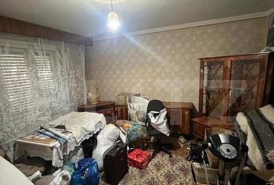 Apartament de vanzare , 70 mp , Zona Micro 14 - 2