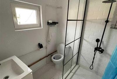 Garsonieră decomandată, mobilată în Universitate - 3