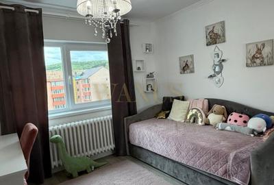 Apartament cu 4 camere, mobilat în Central - 14