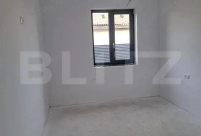 Casă cu 4 camere cu Canalizare în Sânpetru - 8