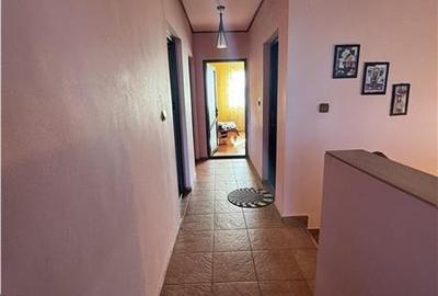 Casa foarte spatioasa, 180 mp utili, localitatea Lumina - 27