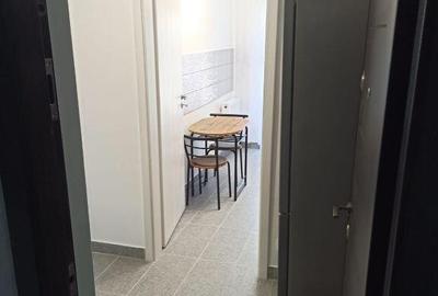 Garsonieră decomandată în Central - 9