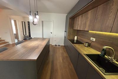 Casă cu 6 camere cu Teren 275 Mp în Berceni - 4