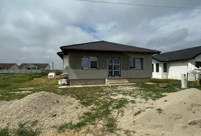 Casa de vanzare parter Santandrei - 2