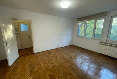 Apartament cu 2 camere semidecomandat în Matei Voievod