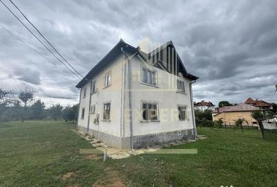 Casă cu 7 camere cu Teren 468 Mp în Bughea de Sus - 9