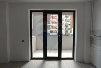 Apartament cu 3 camere de vanzare BLOC NOU