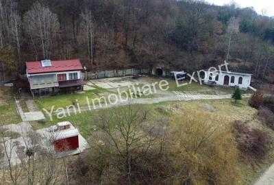 Spațiu comercial, de 200 mp, în Central - 4