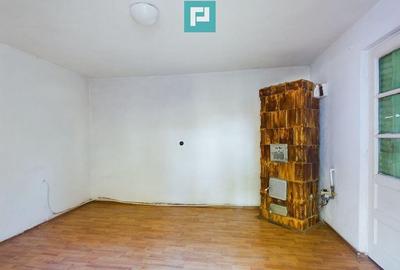 Casa cu 4 camere de vanzare in Sega - 9