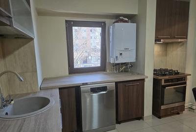 Inchiriez apartament 3 camere zona gara Constan?a. - 4