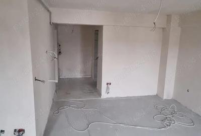 Garsonieră decomandată, mobilată în Vișani - 5