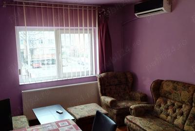 Apartament cu 3 camere decomandat în Central - 3
