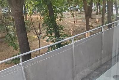 Apartament cu 2 camere decomandat în Giurgiului - 4