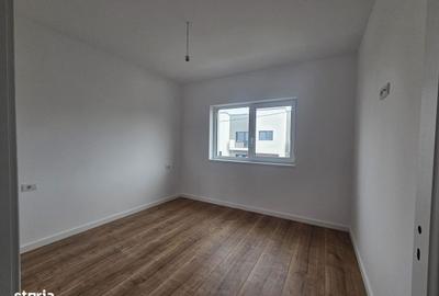 Casă cu 4 camere în Valea Lupului - 4